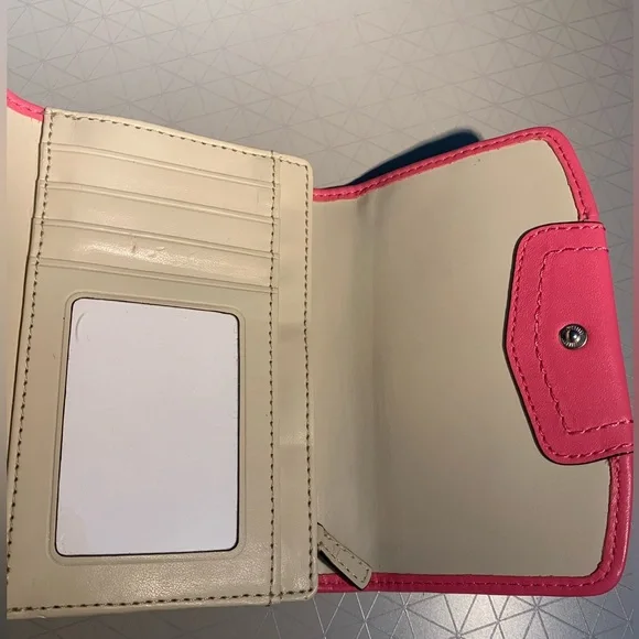 Coach Monogram Medium Wallet - Picture 5 of 7